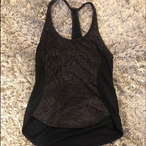 Asics athletic tank🌟